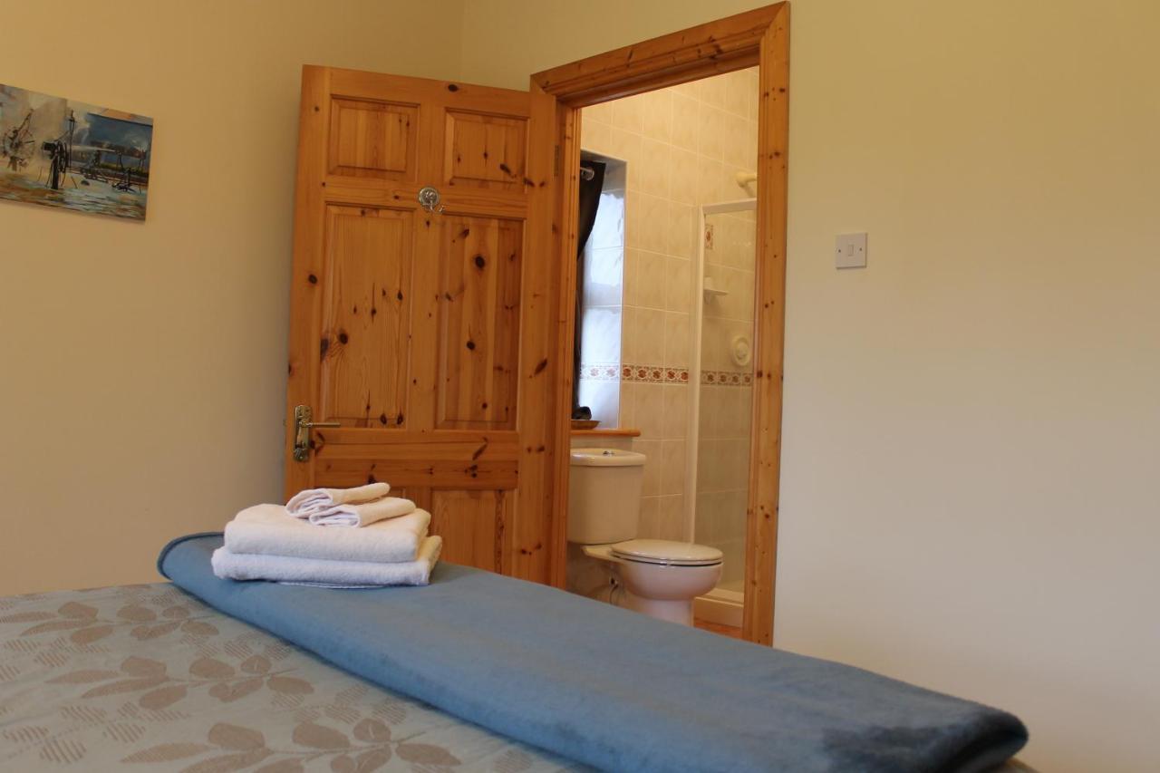 Riverbend Lodge B & B Утерард Экстерьер фото